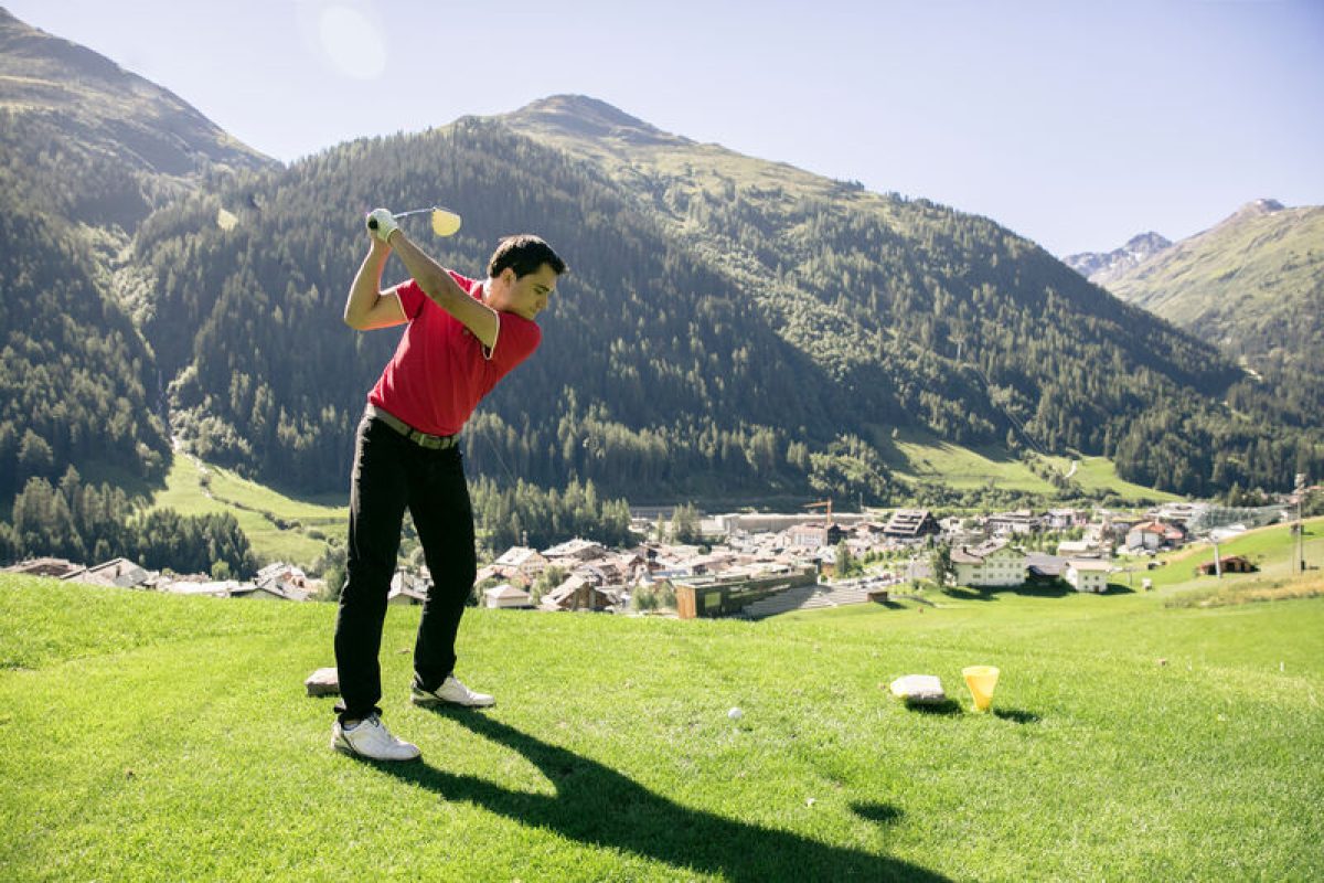 Golf© TVB St. Anton am Arlberg_Christoph Schöch